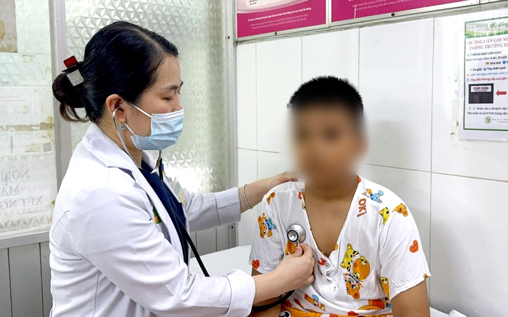 TP.HCM: Hơn 200 học sinh Trường Tiểu học Bình Quới Tây ngộ độc, tìm ra tác nhân gây bệnh - Ảnh 3.