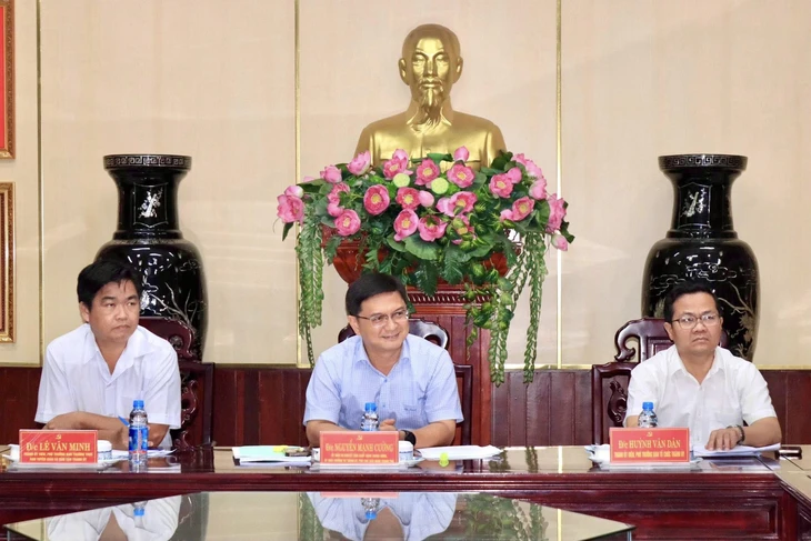 Thành ủy TP.HCM khảo sát phường Thủ Dầu Một và Rạch Dừa: Địa phương đề xuất tăng cường nhân sự - Ảnh 2.