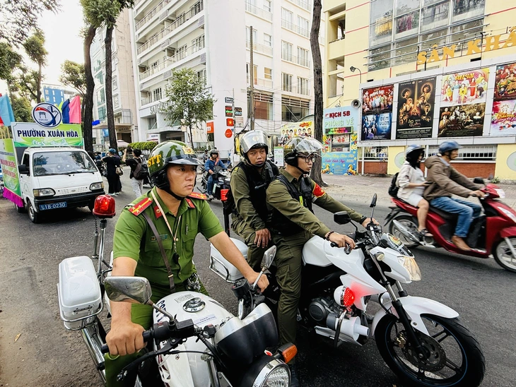 vỉa hè - Ảnh 3.