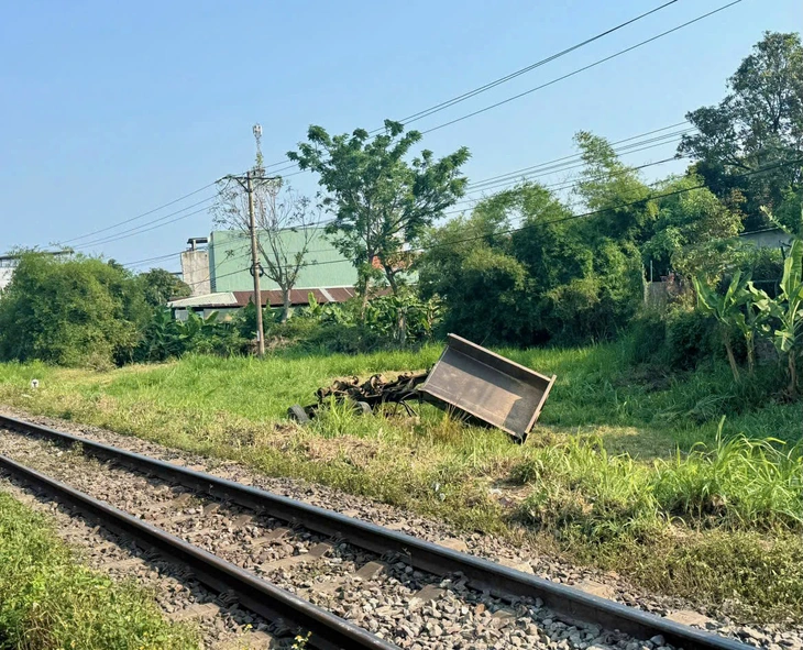 tàu lửa - Ảnh 2.