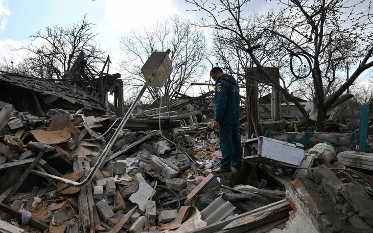 Tin tức thế giới 13-4: Ông Trump cân nhắc tấn công Iran; Lệnh ngừng bắn Nga - Ukraine kết thúc - Ảnh 6.