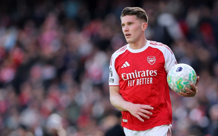 Lamine Yamal ‘đốn tim’ fan với khoảnh khắc hài hước sau kỷ lục 100 trận La Liga - Ảnh 2.