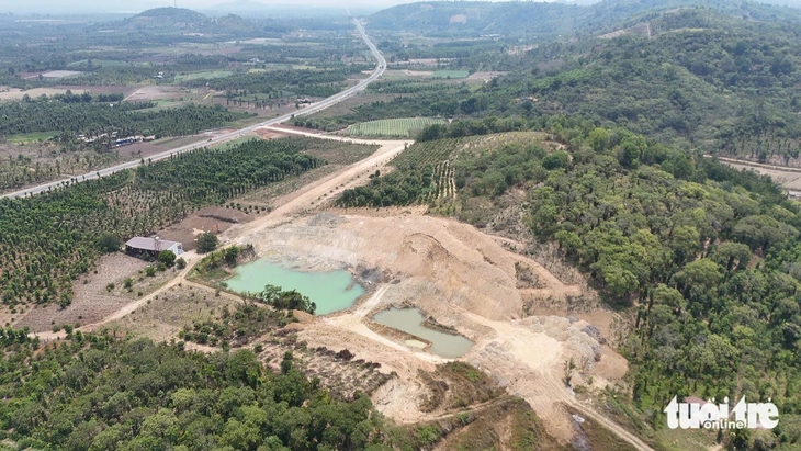 múc đất - Ảnh 8.