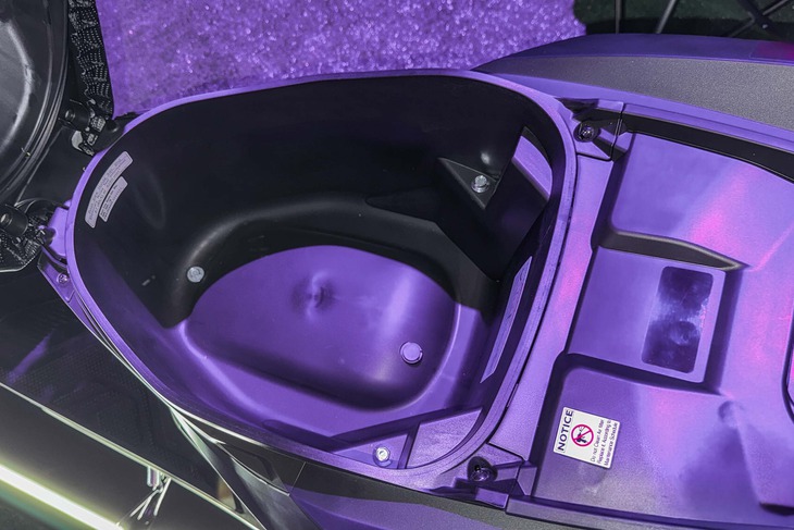 Honda Vario 125 - Ảnh 13.