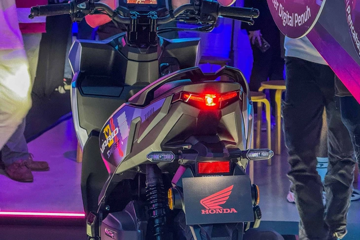 Honda Vario 125 - Ảnh 6.