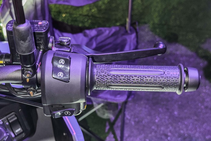 Honda Vario 125 - Ảnh 9.