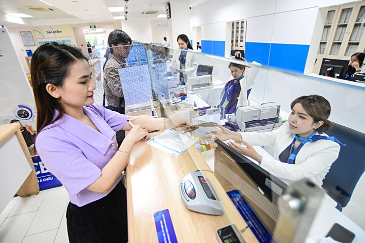 Gần 20 ngân hàng đã giảm lãi suất - Ảnh 1. lãi suất - Ảnh 1.