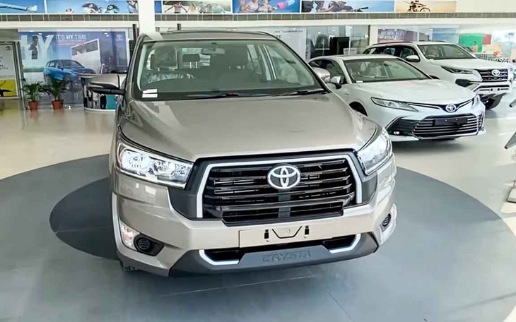 Toyota không 'sốc' khi Innova bị 'khai tử': Innova Cross bán gấp đôi, mở đường cho hybrid giá rẻ - Ảnh 4.
