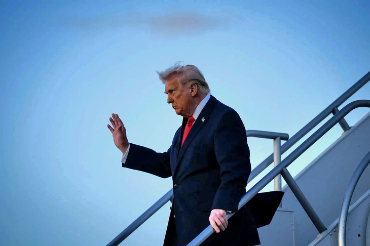 Toan tính của ông Trump đằng sau tuyên bố phong tỏa eo biển Hormuz - Ảnh 1.