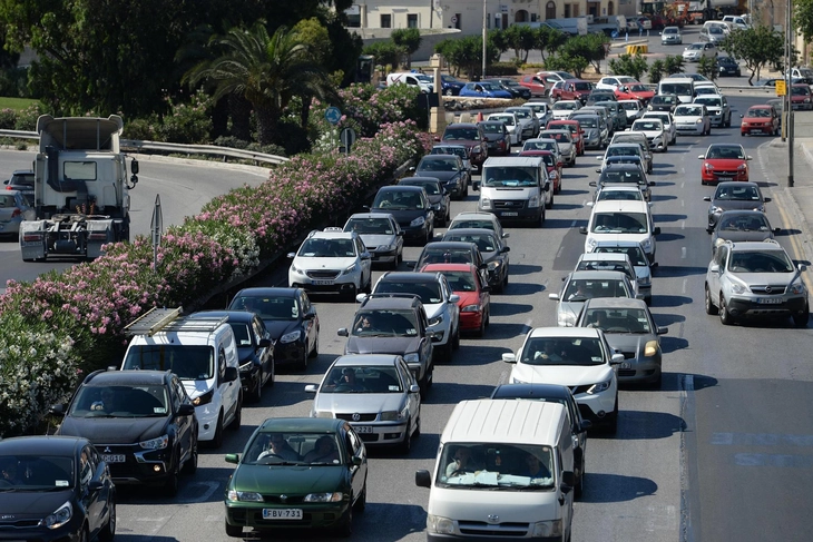 Quốc gia 'chốt deal' 680 triệu đồng để người dân… không lái xe - Ảnh 1.