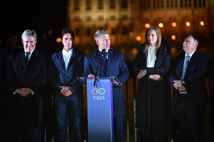 Ông Peter Magyar - người đánh bại Thủ tướng Hungary Viktor Orban - là ai? - Ảnh 3.