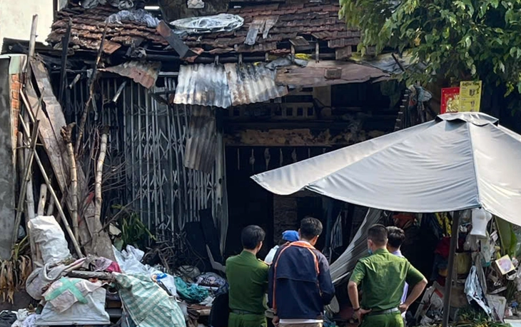 Gia Lai: Cháy nhà lúc rạng sáng, 1 người chết - Ảnh 1.