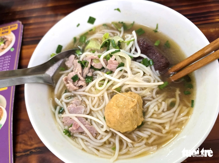 Xử phạt vi phạm môi trường: Đâu là ranh giới giữa răn đe và 'khai tử'? - Ảnh 1.