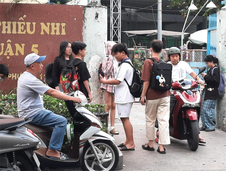 Dạy thêm - Ảnh 1.