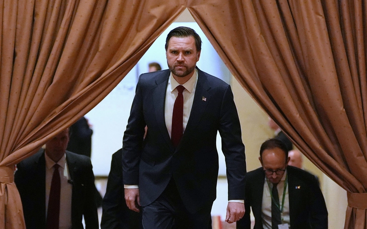 Tin tức sáng 15-4: Thời tiết cực đoan ảnh hưởng nghiêm trọng đến sức khỏe; Phá đường dây thuốc giả - Ảnh 6.