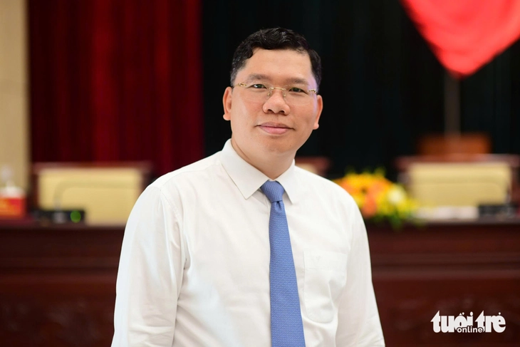 chủ tịch UBND TP.HCM - Ảnh 4.