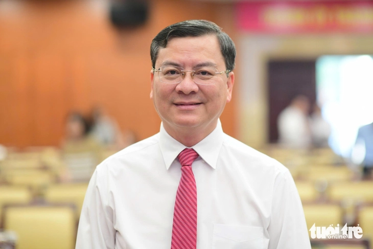 chủ tịch UBND TP.HCM - Ảnh 7.