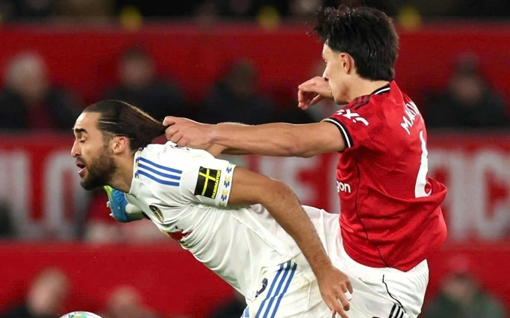 Huấn luyện viên Carrick: Tinh thần vượt khó đã giúp Man United đánh bại Chelsea - Ảnh 2.