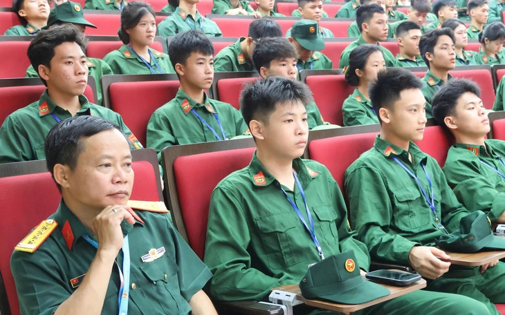 Phó Thủ tướng Lê Tiến Châu: Sớm khắc phục chất lượng bộ sách giáo khoa - Ảnh 3.