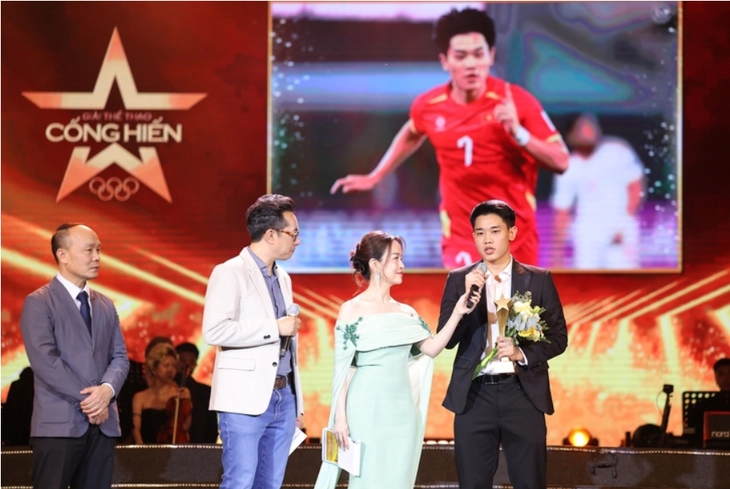 Giải Cống hiến: Đêm rực rỡ của Soobin với 3 giải thưởng Nguyễn Đình Bắc được xướng danh  - Ảnh 5.