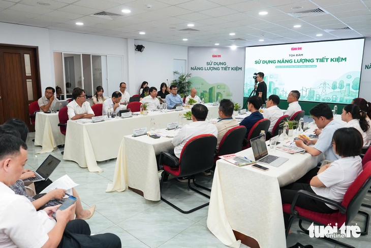 Đâu là giải pháp hữu hiệu để tiết kiệm điện trong mùa nắng nóng như đổ lửa? - Ảnh 5.