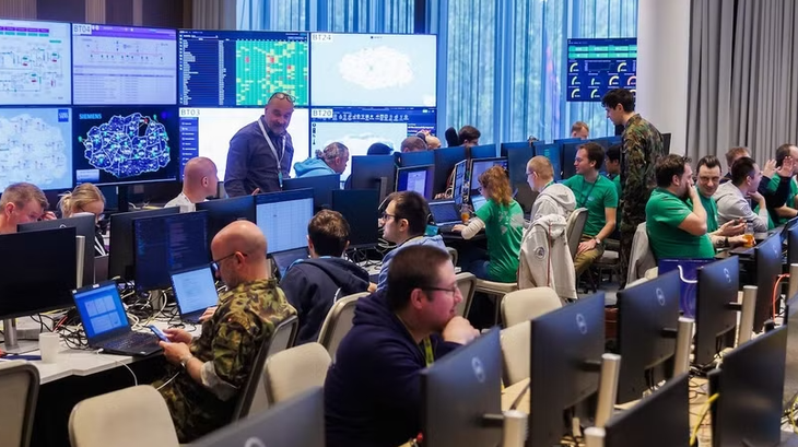 45 quốc gia diễn tập 'chiến tranh mạng', đối phó tấn công bằng AI - Ảnh 1. 45 quốc gia diễn tập 'chiến tranh mạng', đối phó tấn công bằng AI - Ảnh 1.