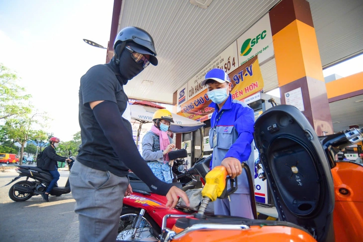 Đại hội Đảng và giá xăng ‘chiếm sóng’ tìm kiếm trên mạng của người Việt - Ảnh 1. Concert cá nhân, giá cả thị trường ‘chiếm sóng’ tìm kiếm của người Việt - Ảnh 1.