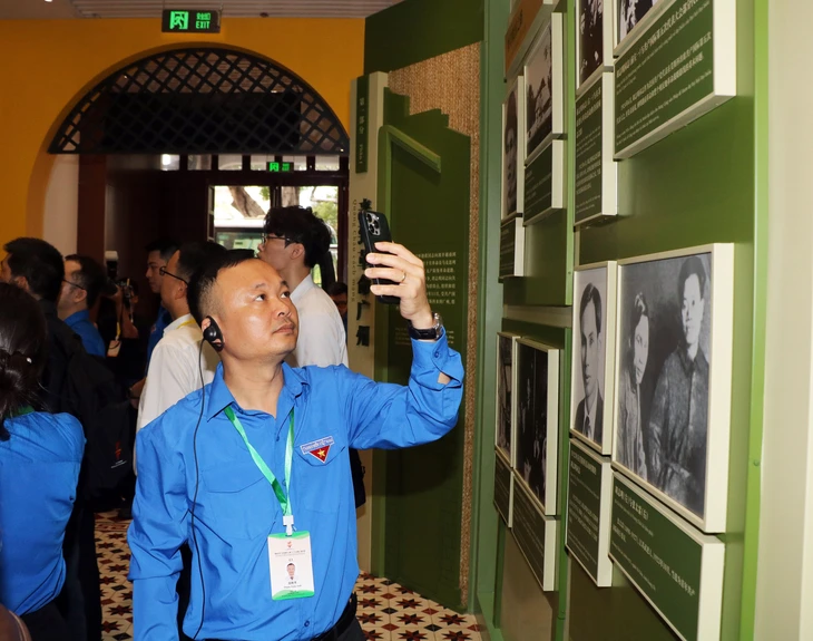 'Hành trình đỏ': Thanh niên Việt Nam tìm về lịch sử hào hùng để thấy trách nhiệm với đất nước - Ảnh 3.