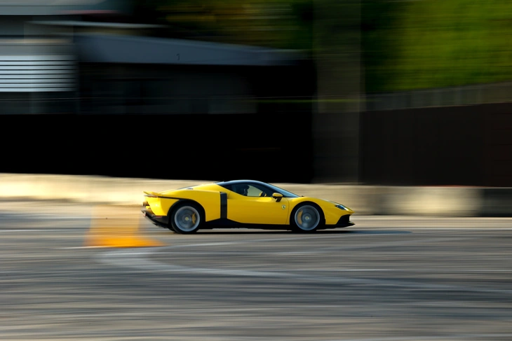 Ferrari 849 Testarossa - Ảnh 7.