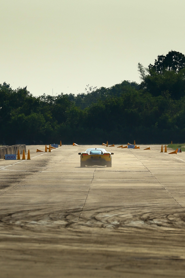 Ferrari 849 Testarossa - Ảnh 8.