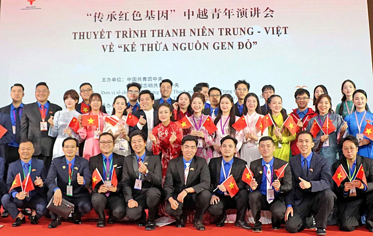 hành trình đỏ - Ảnh 1.