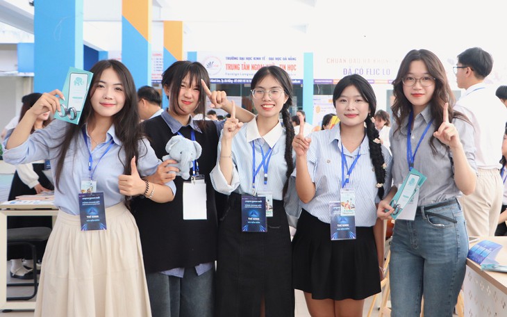 Tuổi trẻ Đại học Quốc gia, Đại học Vùng tiên phong nghiên cứu khoa học và đổi mới sáng tạo - Ảnh 3.