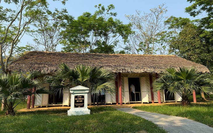 Chuyện những người lính thống kê hành quân vào chiến khu R - Ảnh 3.