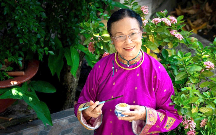 Người Hàn Quốc: Sao áo dài Việt có thể đẹp như vậy! - Ảnh 2.