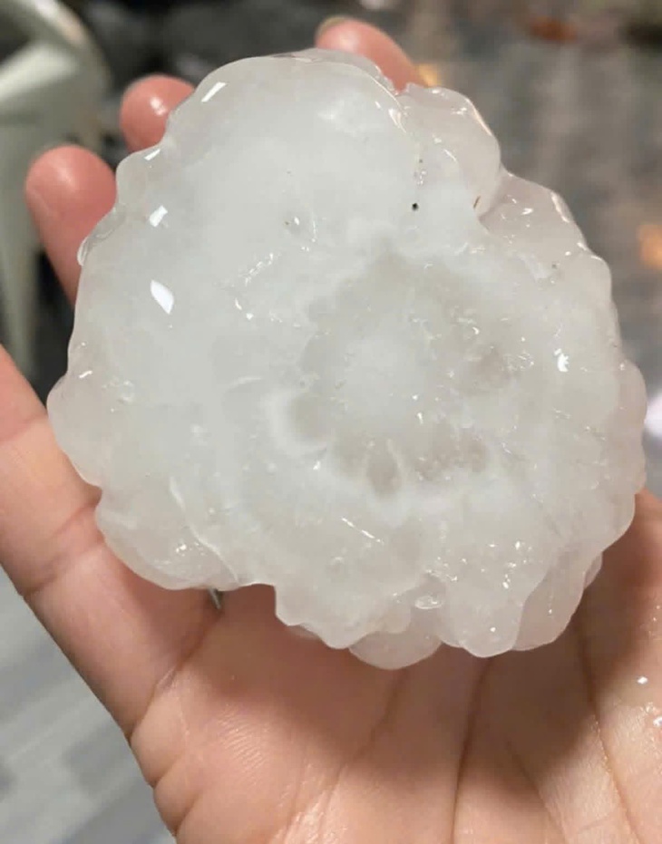 mưa đá - Ảnh 1.