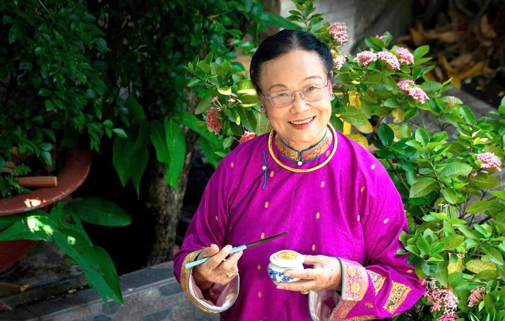 Cơm muối và áo dài Việt - Ảnh 1. cơm muối - Ảnh 1.