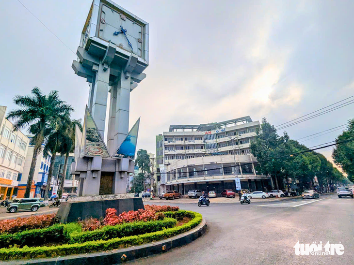 Đấu giá khu 'đất vàng' khách sạn Sê San ở trung tâm Pleiku - Ảnh 1.