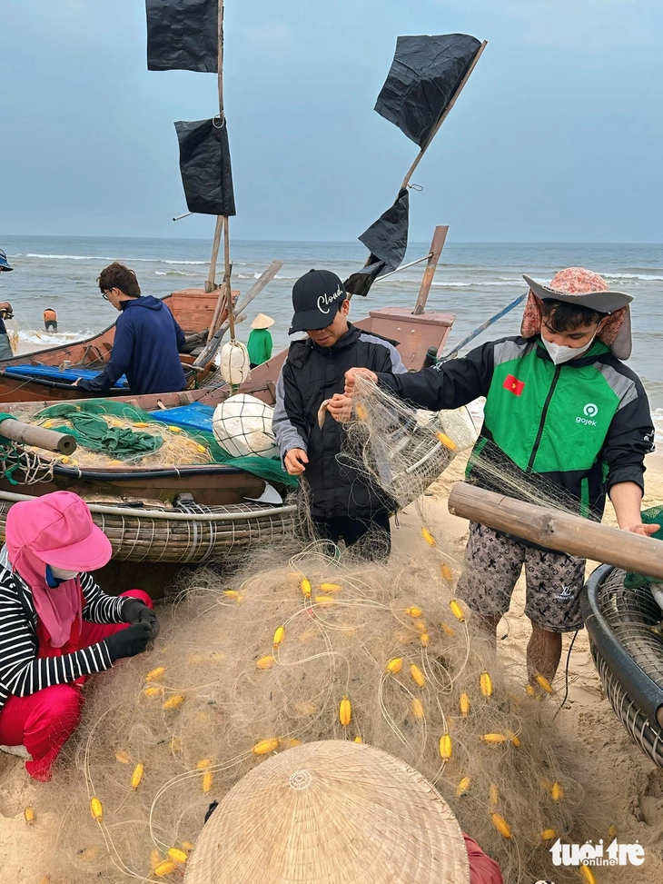 Biển cạn dần nguồn lợi, khởi động ‘hành lang xanh’ nối các khu bảo tồn - Ảnh 2.