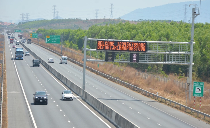 cao tốc - Ảnh 1.