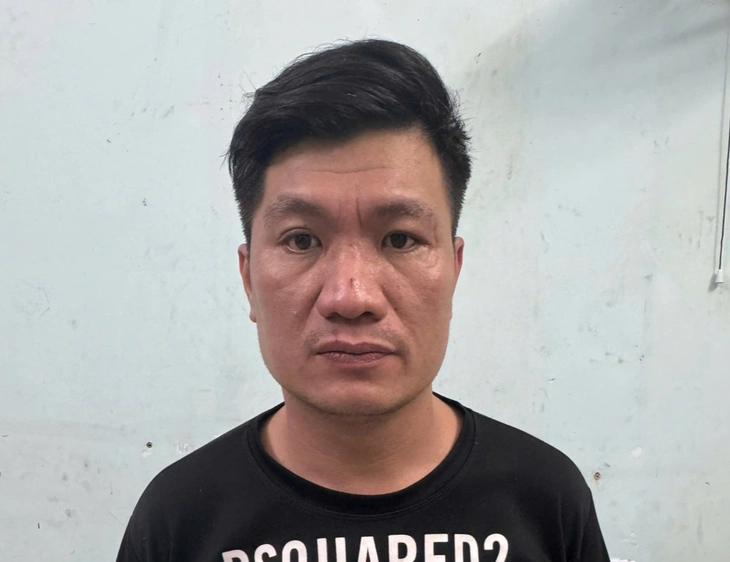 Khởi tố, bắt tạm giam người đánh bà cụ trong quán bánh bèo tại Gia Lai - Ảnh 1.