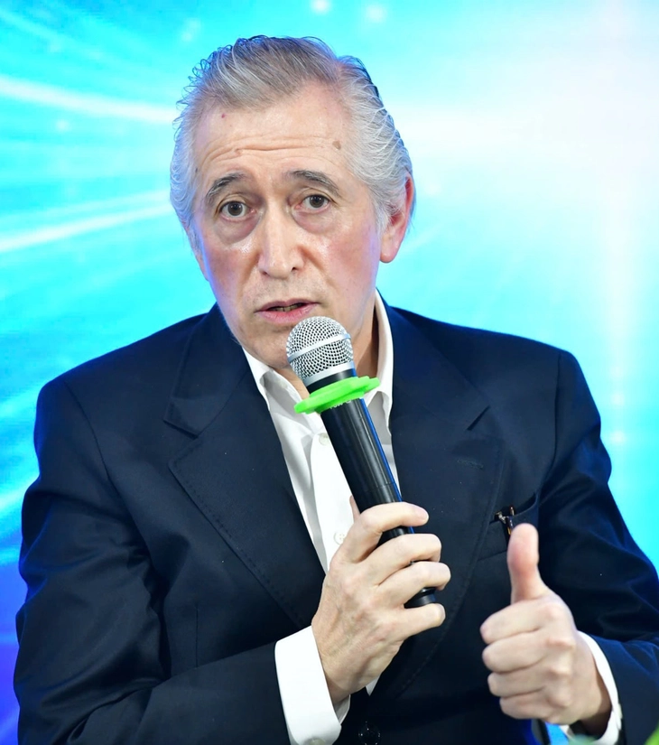 Ông Bernard Hồ Đắc Tấn: Cam kết với thế hệ trẻ Việt Nam - Ảnh 3.