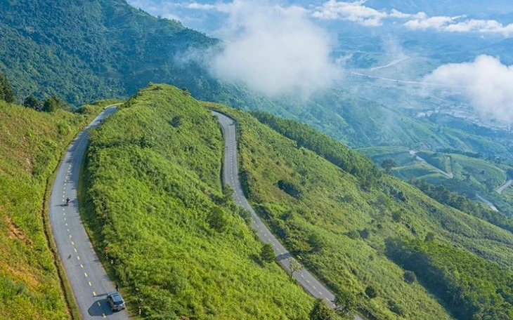 Khởi công mở rộng gần 7km Quốc lộ 24B, gỡ 'nút thắt cổ chai' tồn tại lâu năm - Ảnh 2.