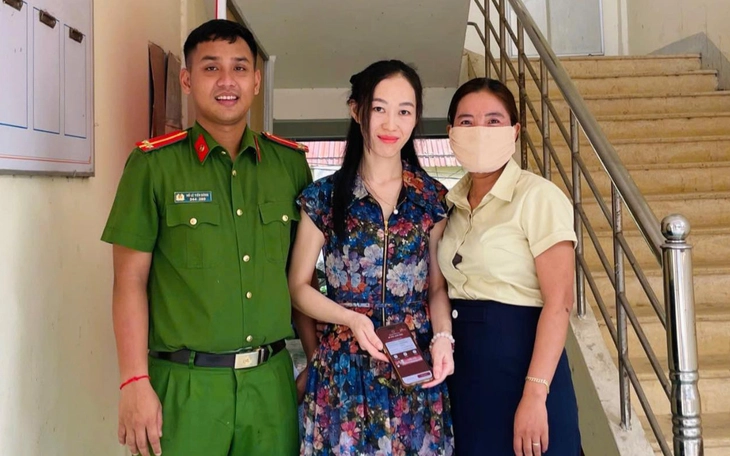 Người đàn ông ở Đà Nẵng trả lại 1,2 tỉ đồng cho người chuyển nhầm - Ảnh 4.