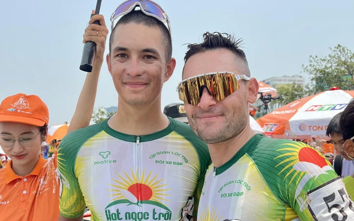 Phạm Lê Xuân Lộc chiếm áo đỏ Cúp truyền hình TP.HCM từ ngoại binh Ý - Ảnh 3.