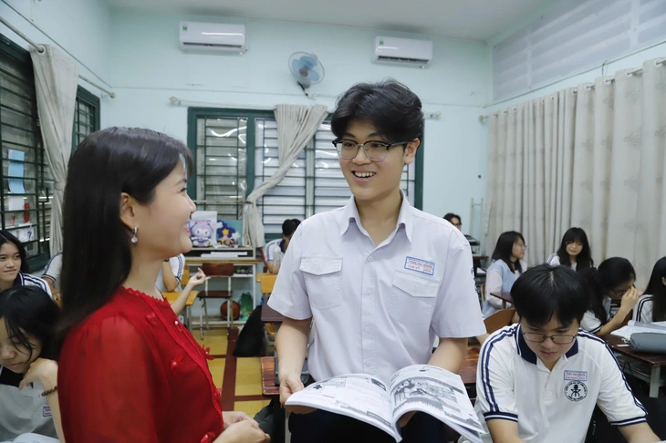 tiếng Anh - Ảnh 2.