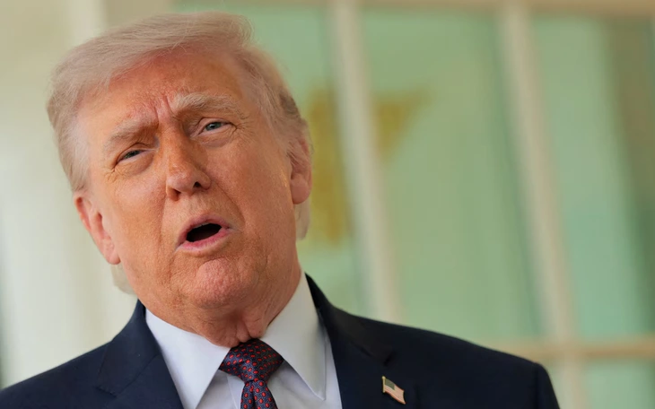 Tỉ lệ ủng hộ ông Trump chạm đáy 36%, bị nghi ngờ về năng lực lãnh đạo - Ảnh 4.