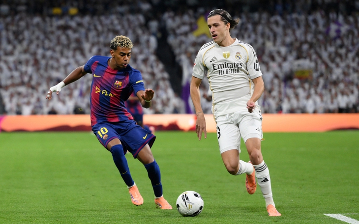 Barca đẩy Real Madrid đến gần cảnh tay trắng - Ảnh 2.