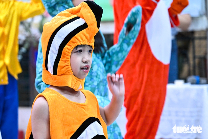 học sinh khuyết tật - Ảnh 2.