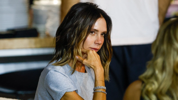 Victoria Beckham - Ảnh 2.