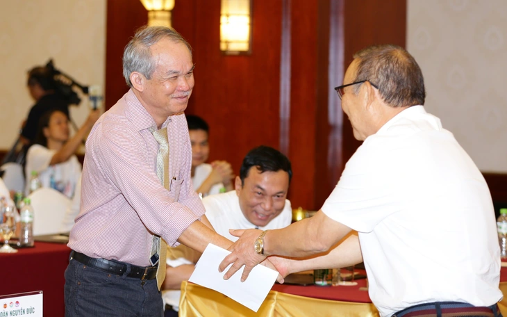 13 đội khai mạc vòng loại môn bóng đá Đại hội TDTT TP.HCM 1-2026 - Ảnh 2.